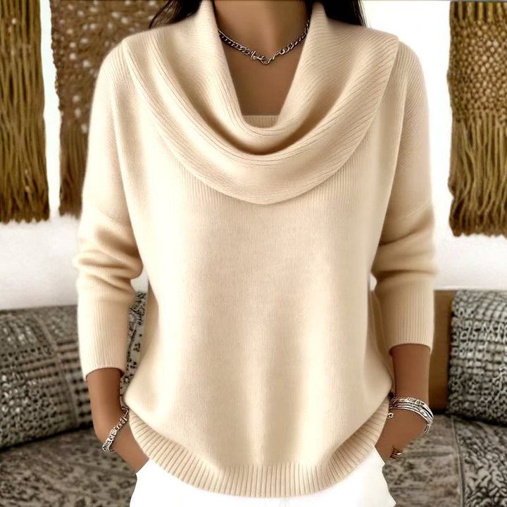 Rowan| Elegant Sweater with Soft Collar